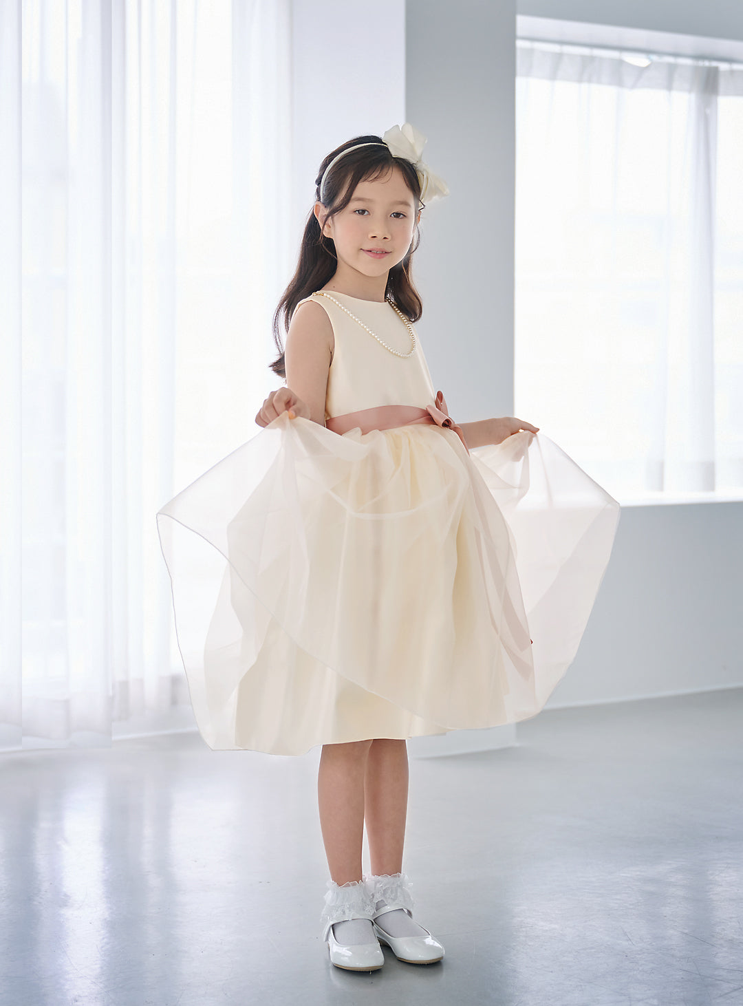 子供ドレス発表会・結婚式・おしゃれなDRESCCOのエレボスアイボリードレス(ピンク)の画像2
