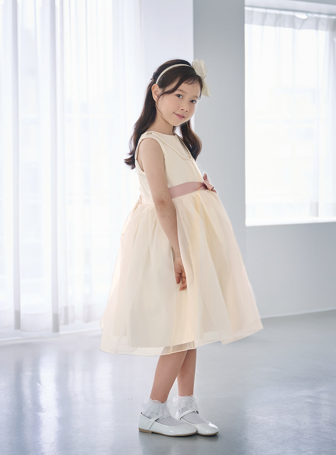 子供ドレス発表会・結婚式・おしゃれなDRESCCOのエレボスアイボリードレス(ピンク)の画像3