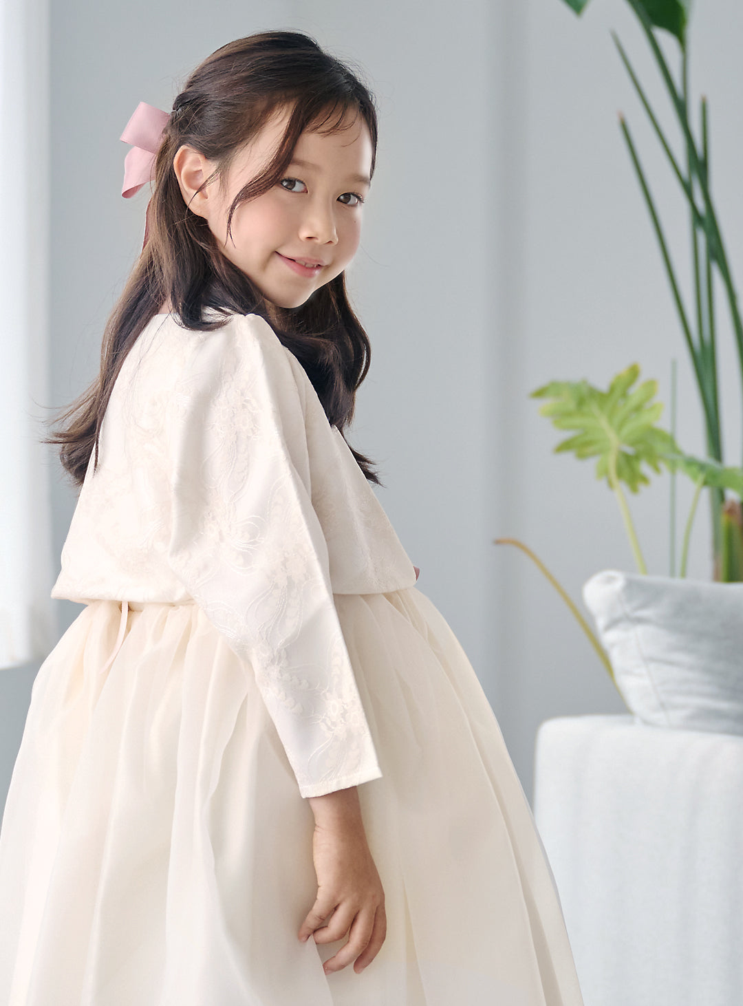 子供ドレス発表会・結婚式・おしゃれなDRESCCOのエレボスアイボリードレス(ピンク)の画像15
