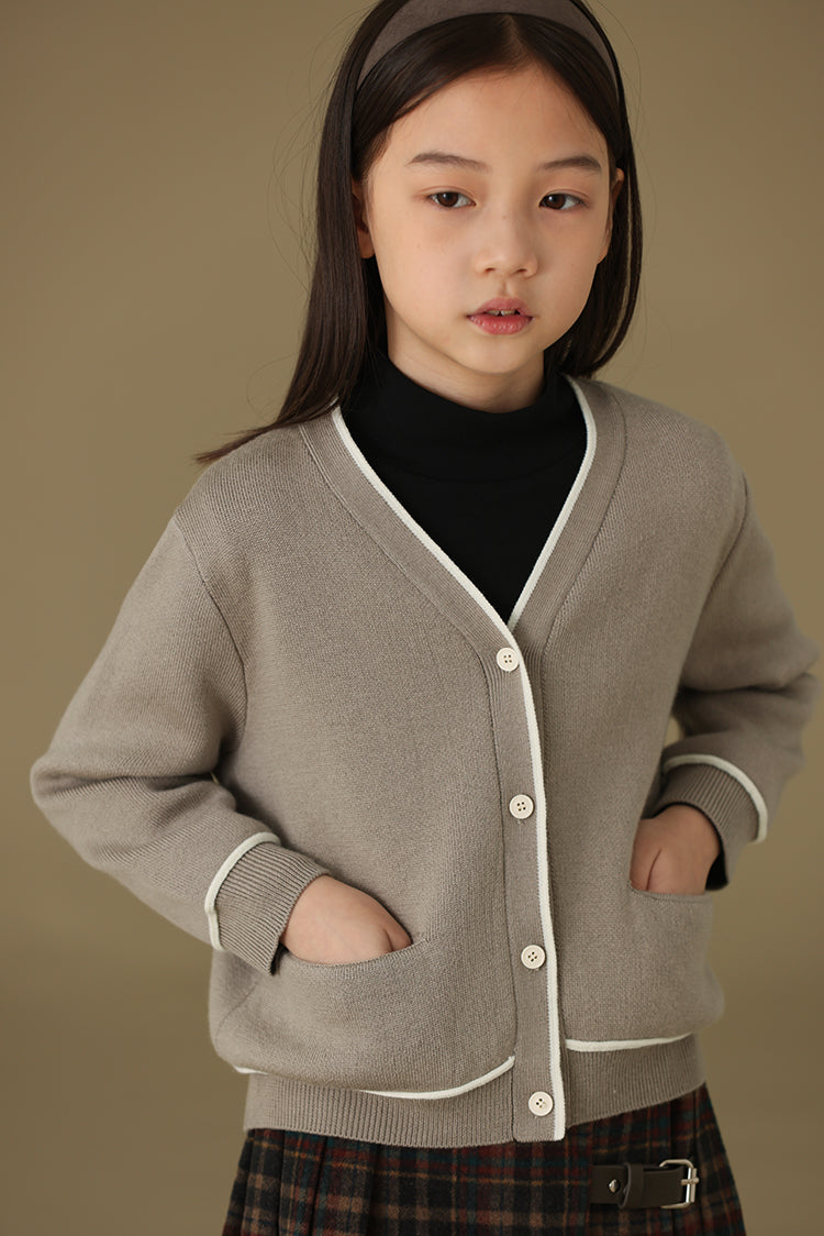 子どもおしゃれ着・スマートカジュアル COCO MODERNのK230 - Vネックニットカーディガンの画像(6)