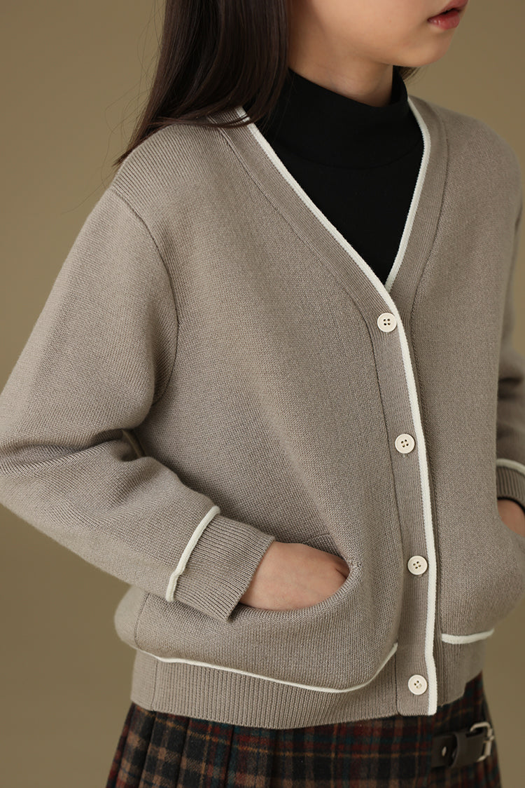 子どもおしゃれ着・スマートカジュアル COCO MODERNのK230 - Vネックニットカーディガンの画像(8)