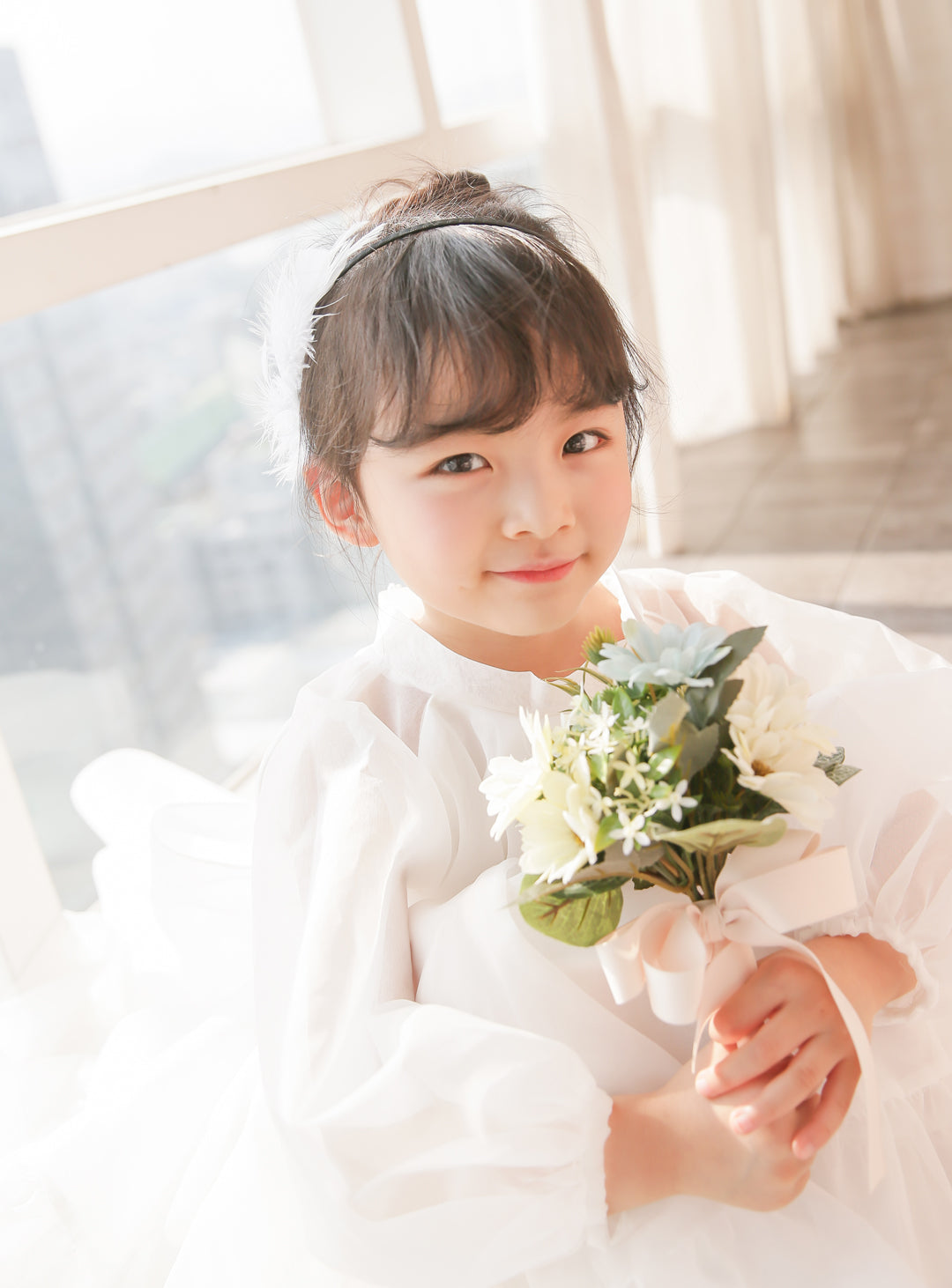 子供ドレス発表会・結婚式・おしゃれなDRESCCOのミューズフルフレアロングドレス(ホワイト)の画像5