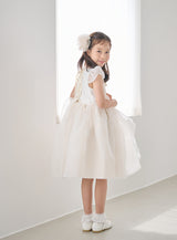 子供ドレス発表会・結婚式・おしゃれなDRESCCOのヒュペリオンフラワーコサージュ刺繍アイボリードレスの画像7