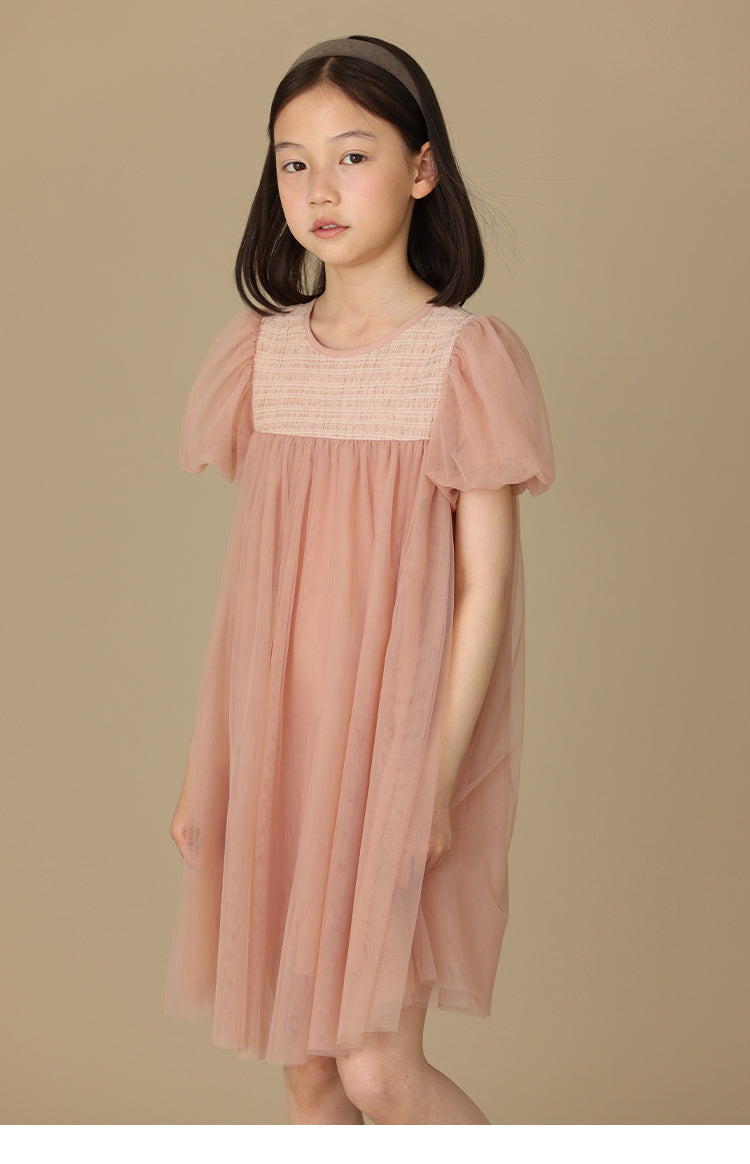 K5025 - Puff sleeves tulle dress with décolleté switching