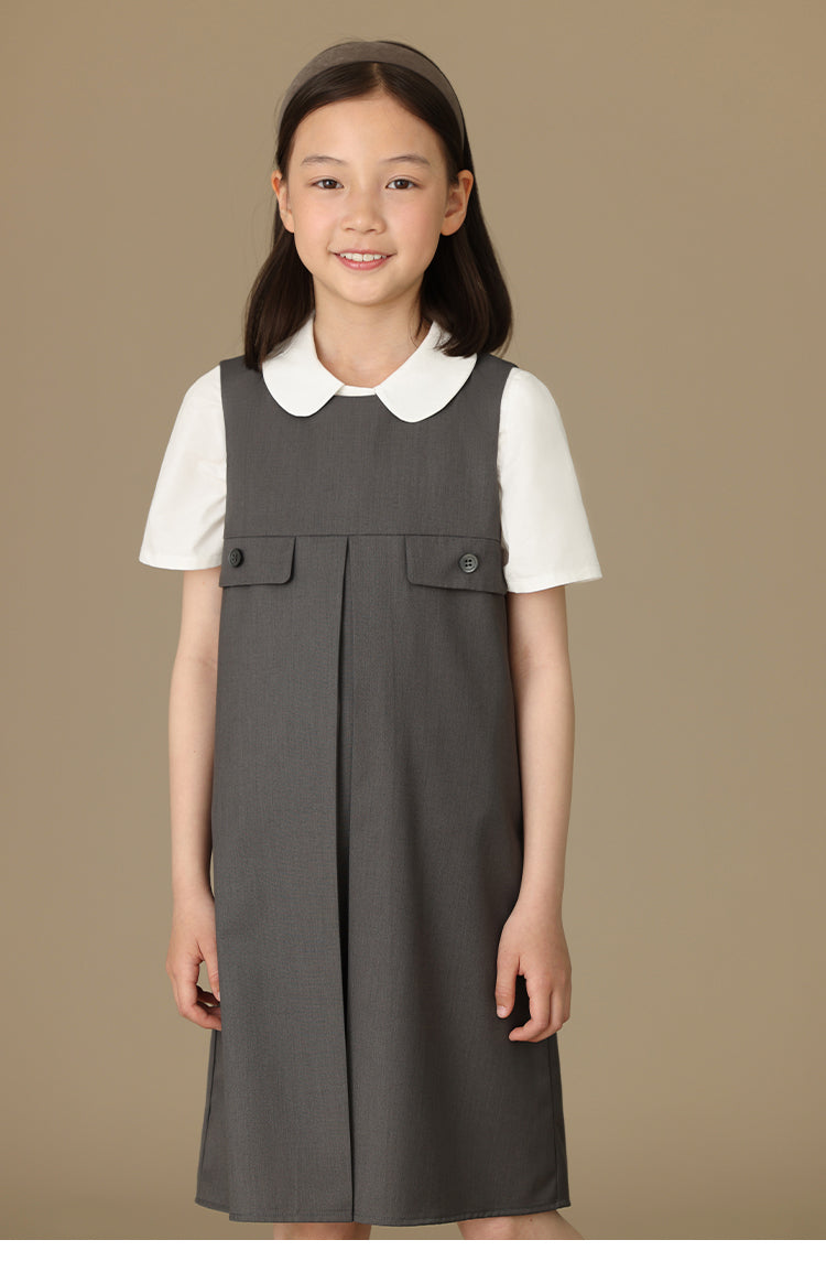 K5071 - Sleeveless dress with crinkle free buttons