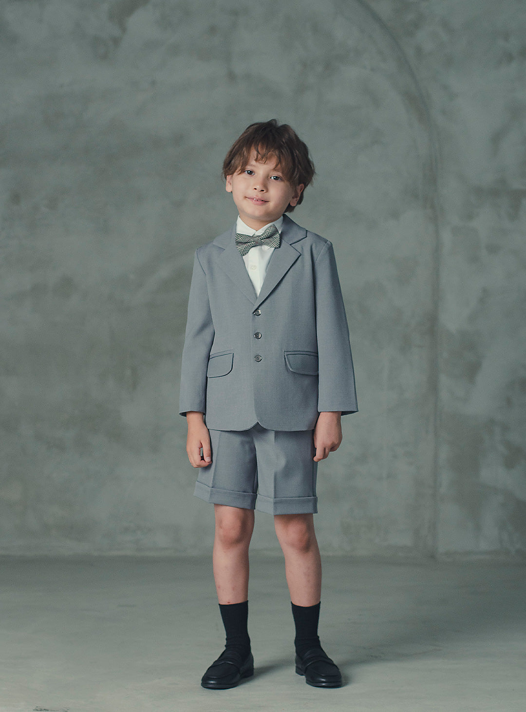 アーサーライトグレー3ボタンハーフパンツスーツセット(ジャケット、半ズボン)