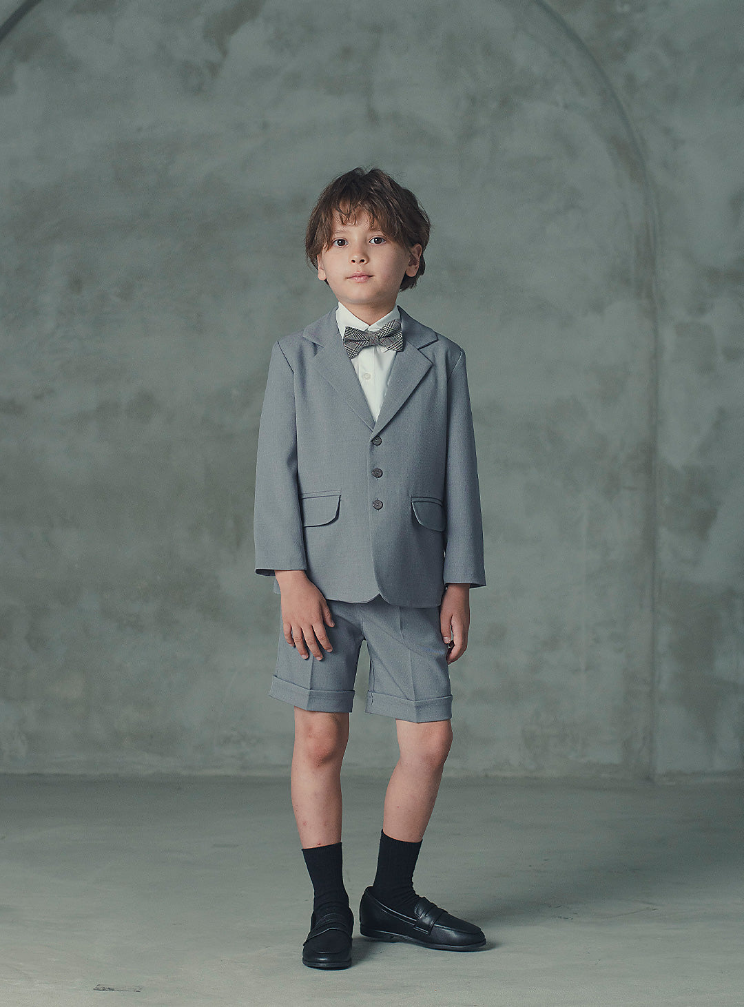 アーサーライトグレー3ボタンハーフパンツスーツセット(ジャケット、半ズボン)