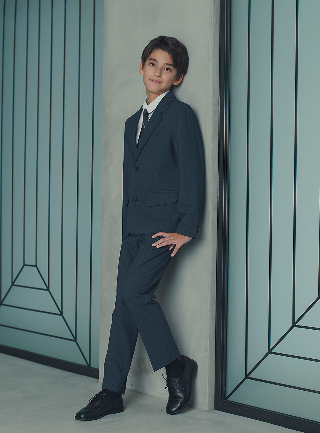 アレックスチャコールウール混シングルブレストスーツセット(ジャケット、長ズボン)