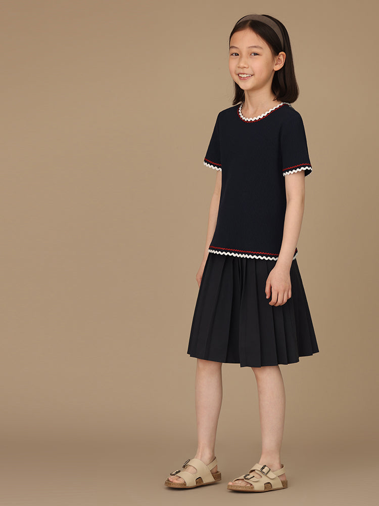 K4037 - Navy midi length pleated skirt