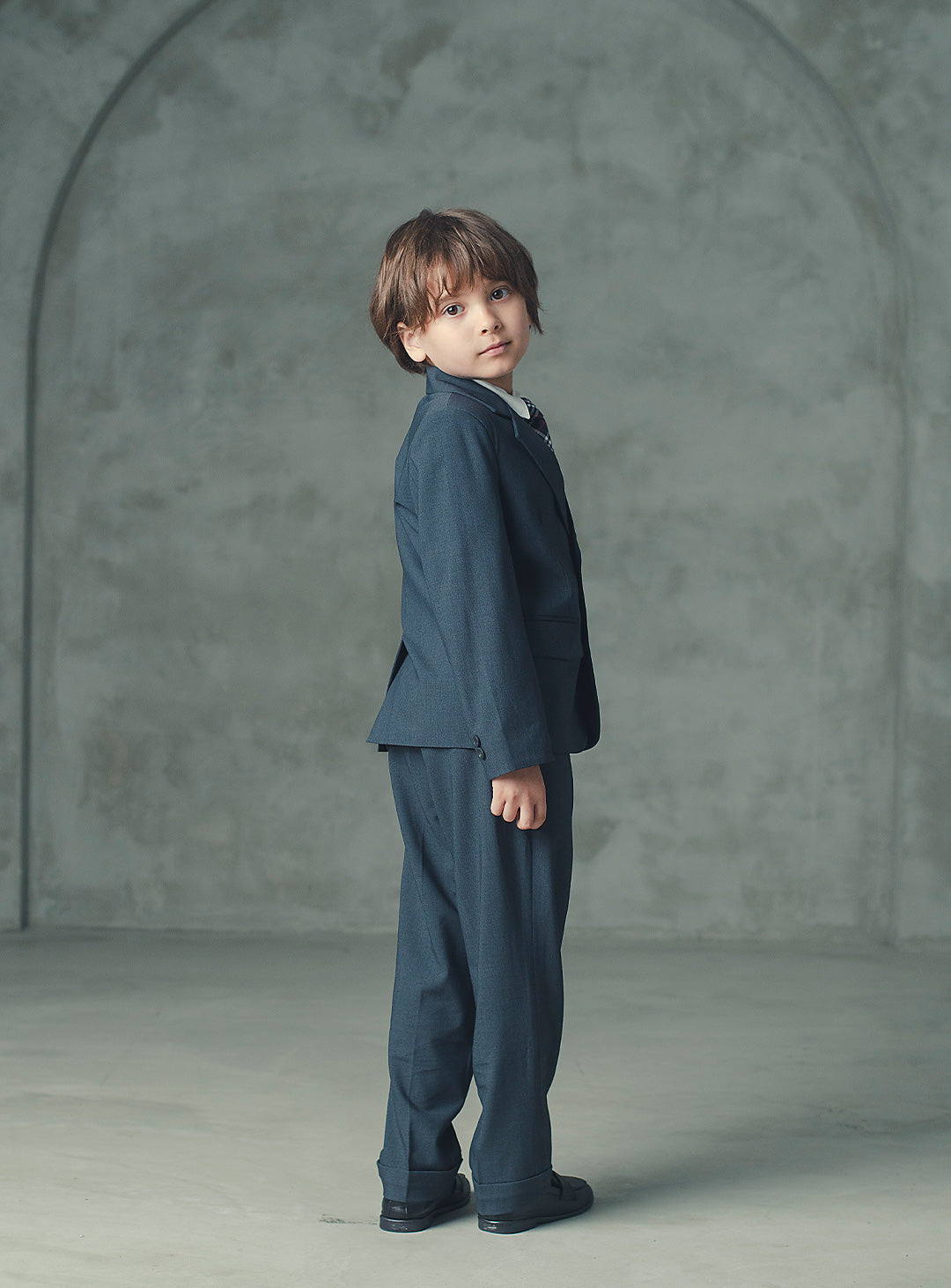 アレックスチャコールウール混スーツセット(ジャケット、長ズボン)