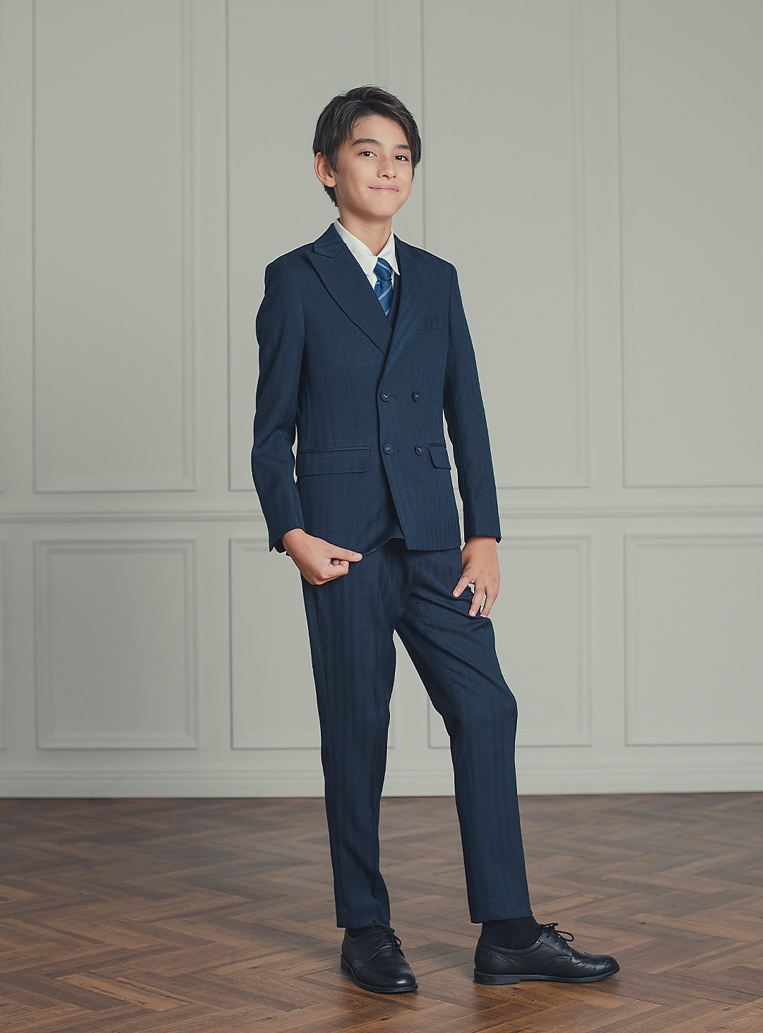 ダークネイビーダブルブレスト3ピースセット(ジャケット、ベスト、長ズボン)