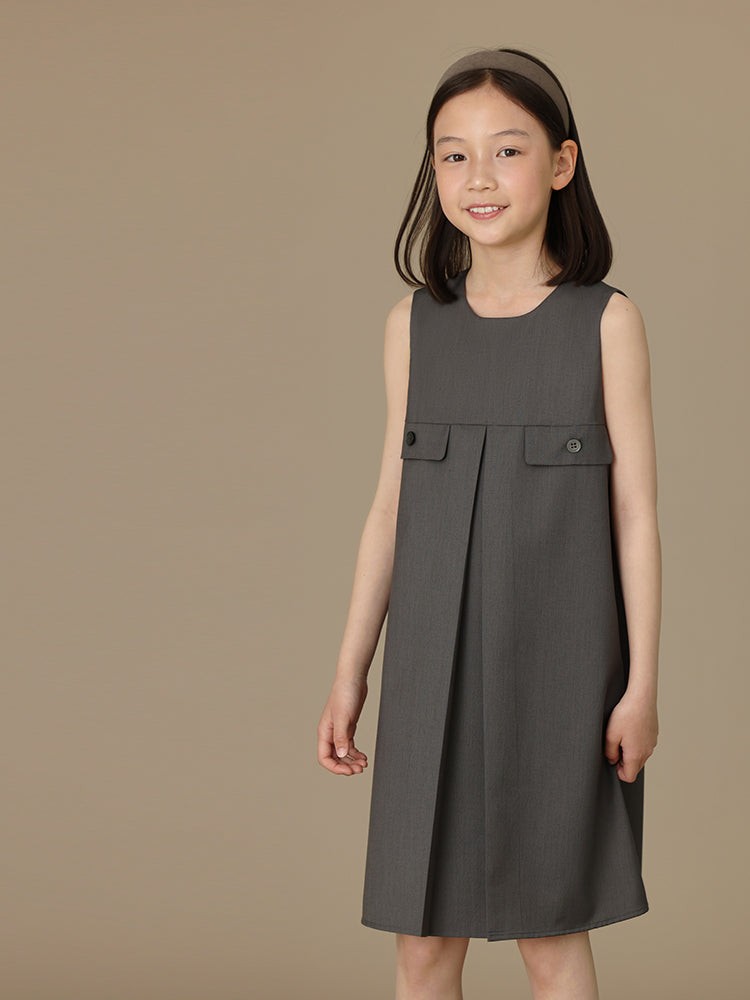 K5071 - Sleeveless dress with crinkle free buttons