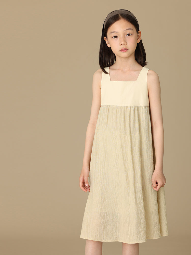 K6028 - Square neck simple wrinkled dress