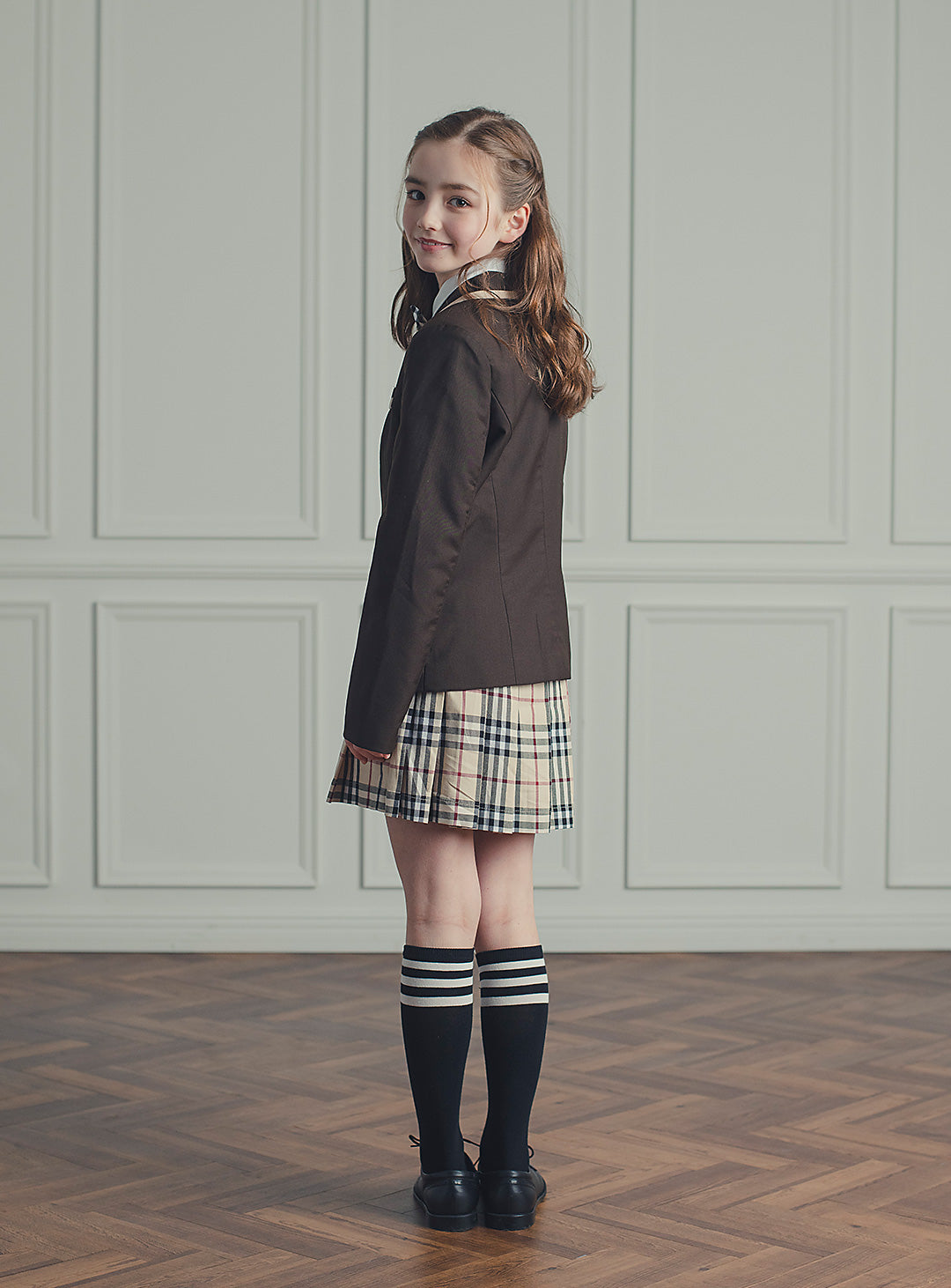 セリーナブラウンパイピングジャケットチェックプリーツスカート2ピースセット(ジャケット、スカート)