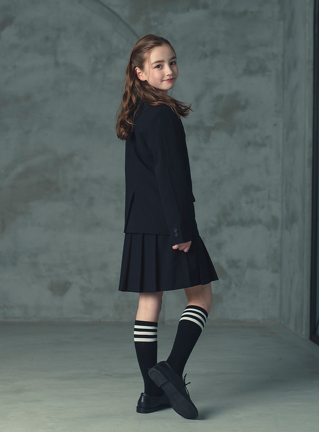 エリスブラックウール混ジャケットプリーツスカート2ピースセット(ジャケット、スカート)