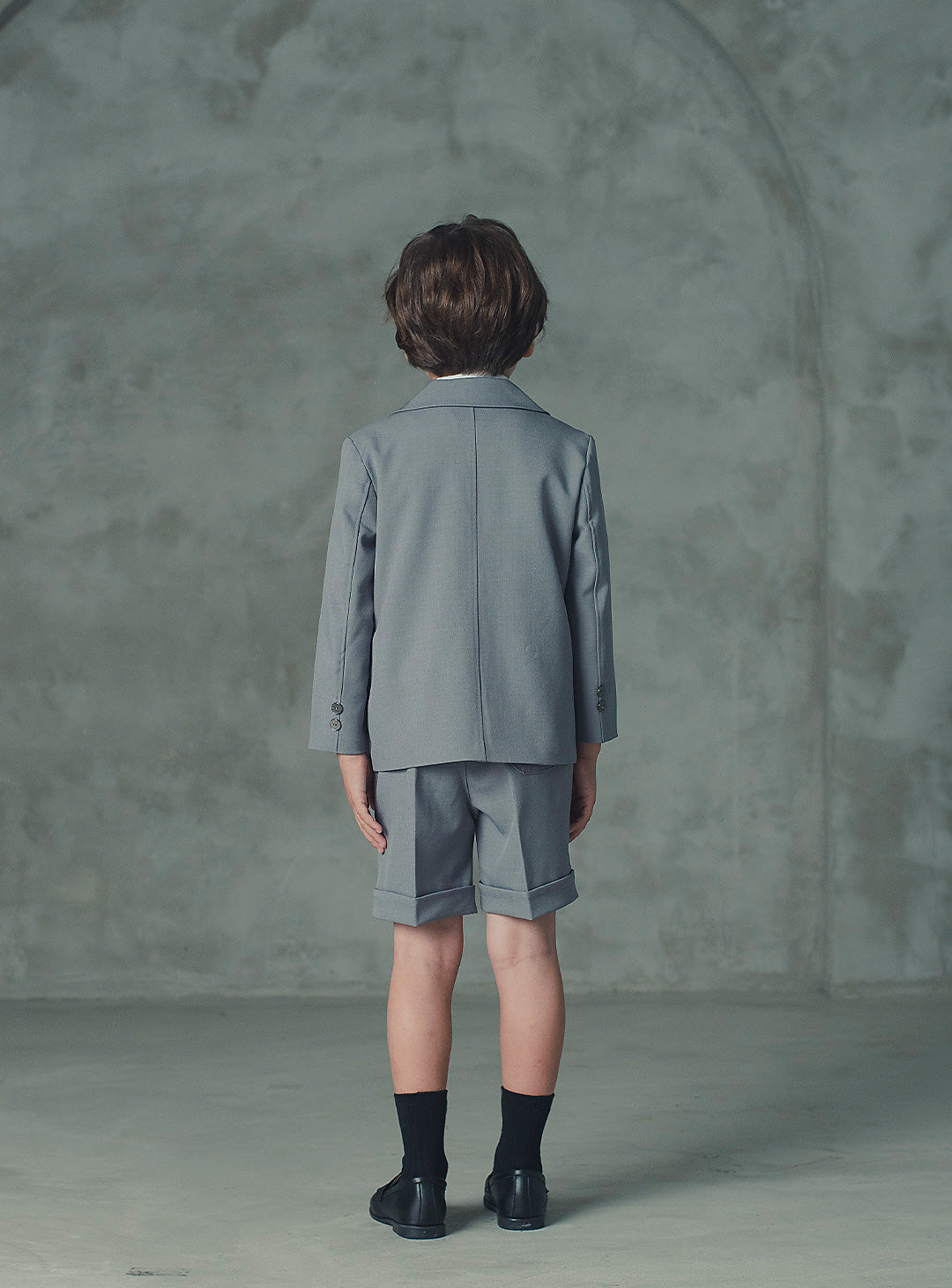 アーサーライトグレー3ボタンハーフパンツスーツセット(ジャケット、半ズボン)