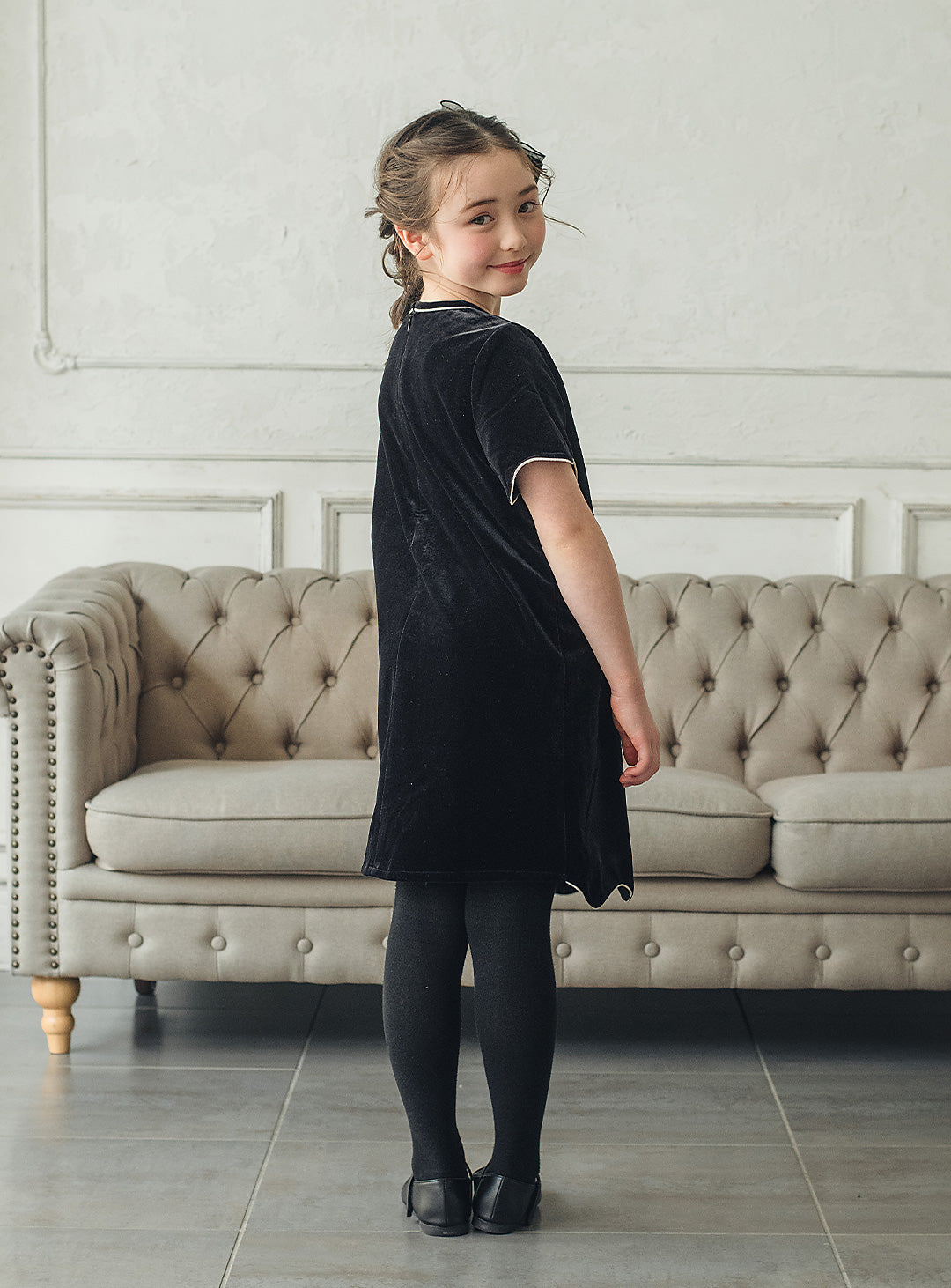 ベルベットフローラルシルエットワンピース