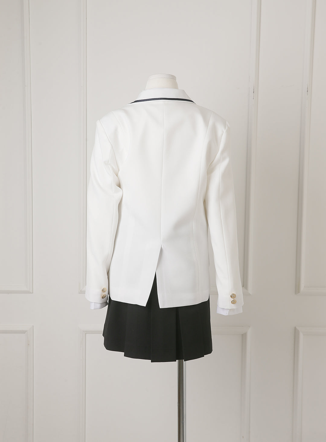 Grace White Single Jacket Black Skirt 2 Piece Set (Jacket, Skirt)