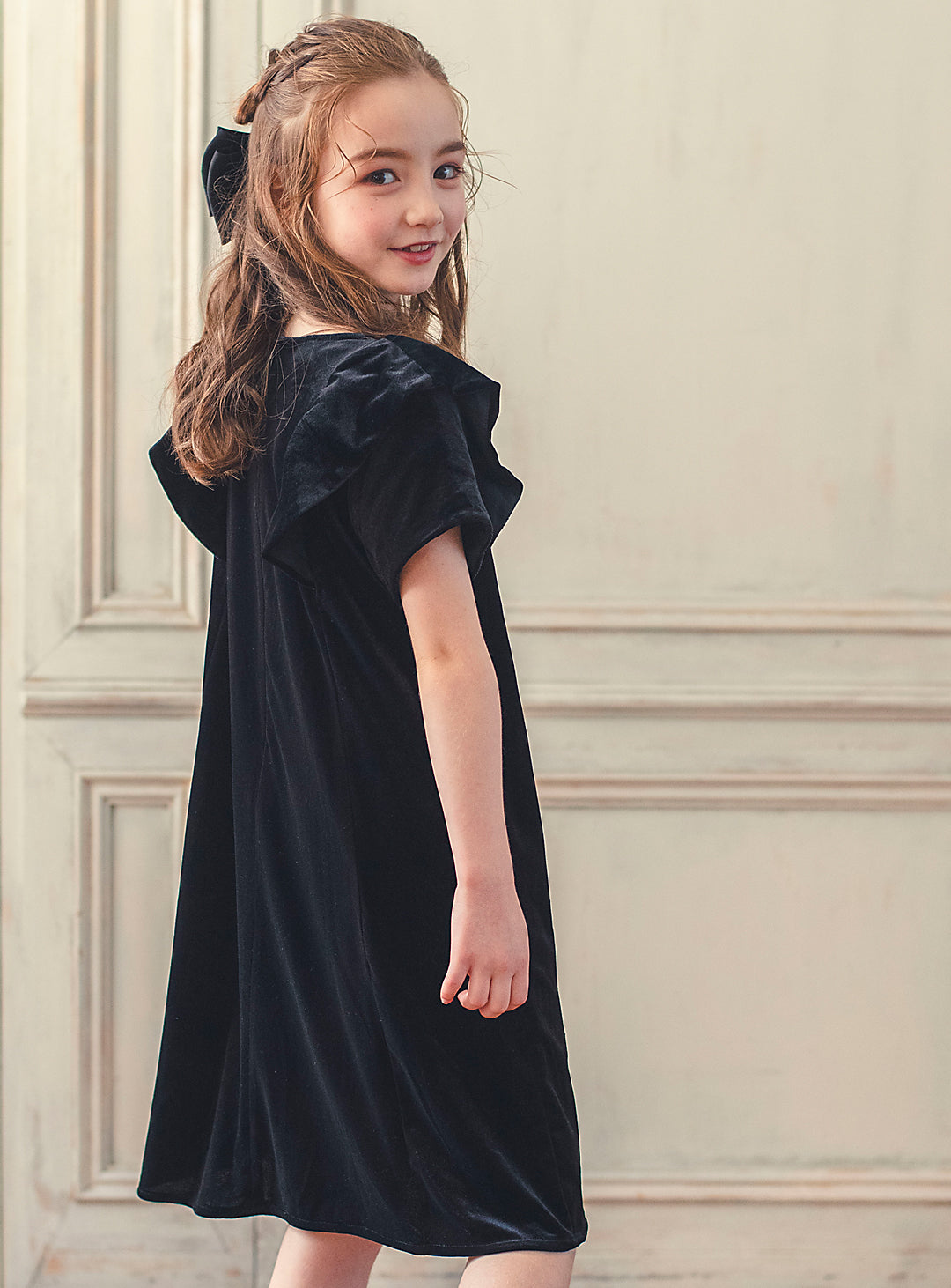 K3052 - Black velvet ruffle dress