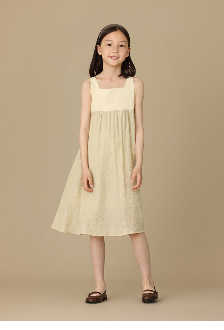 K6028 - Square neck simple wrinkled dress