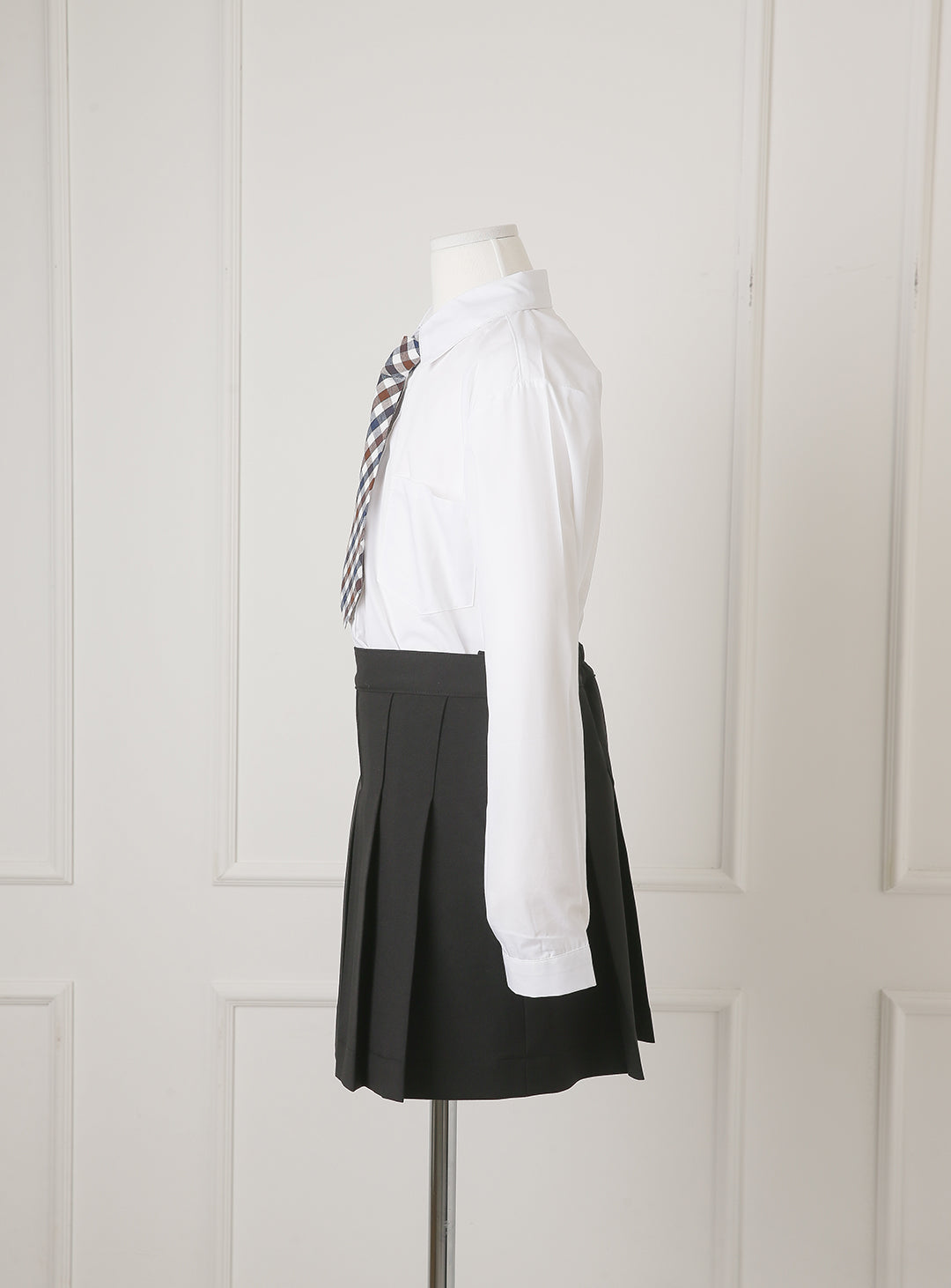 Grace White Single Jacket Black Skirt 2 Piece Set (Jacket, Skirt)