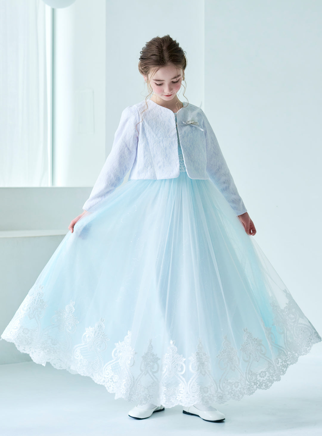 サックスブルーリュクスレースドレス