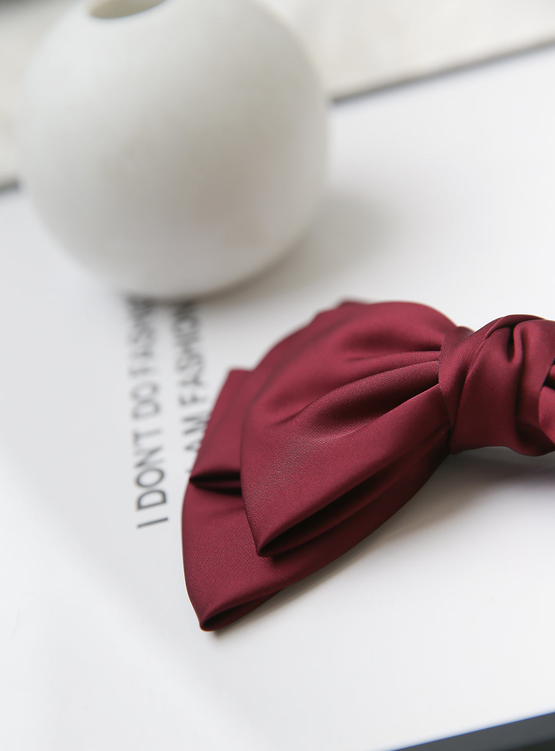 Silky big ribbon triple hairpin (wine)