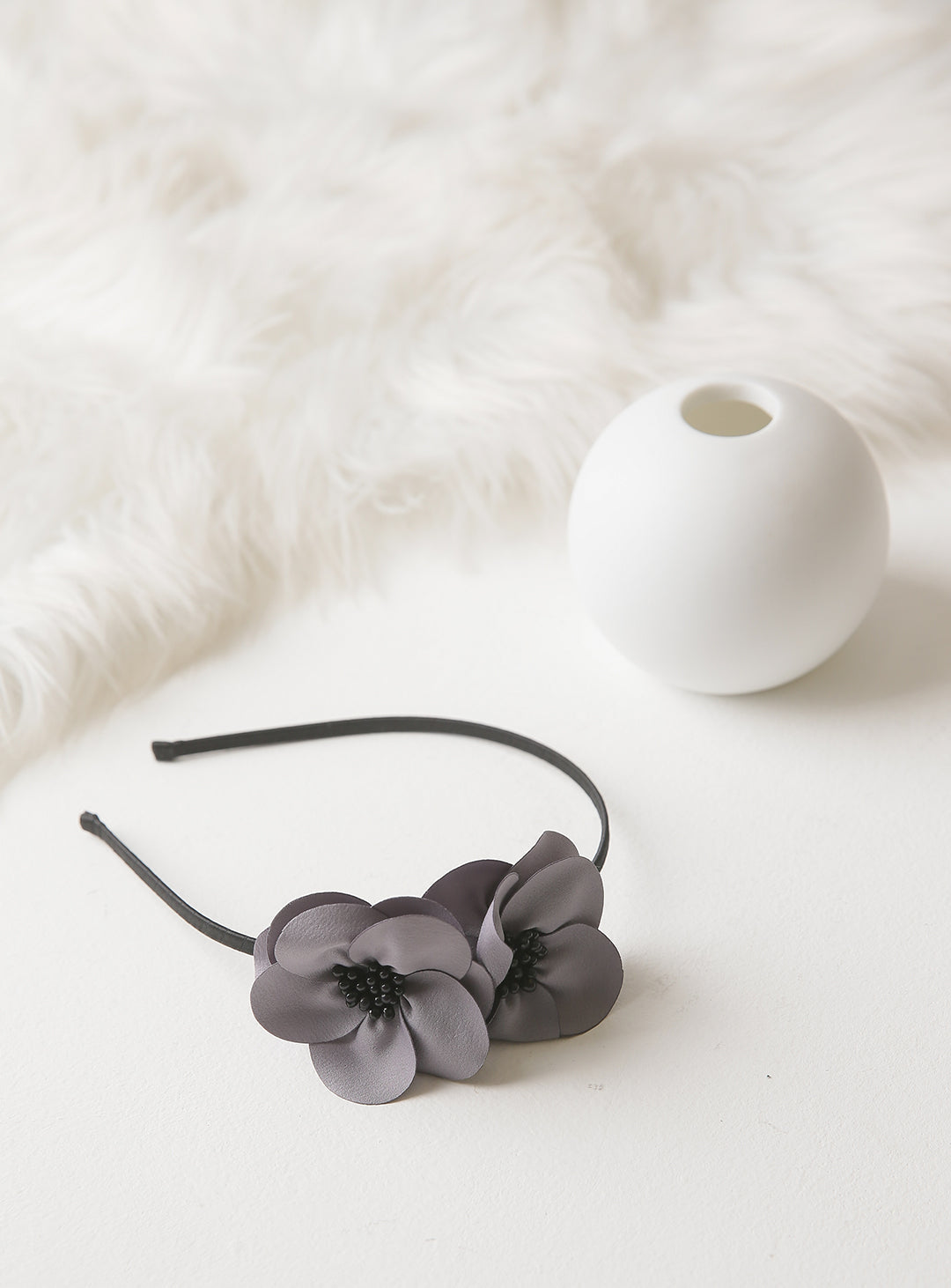 Gray and black flower hair band