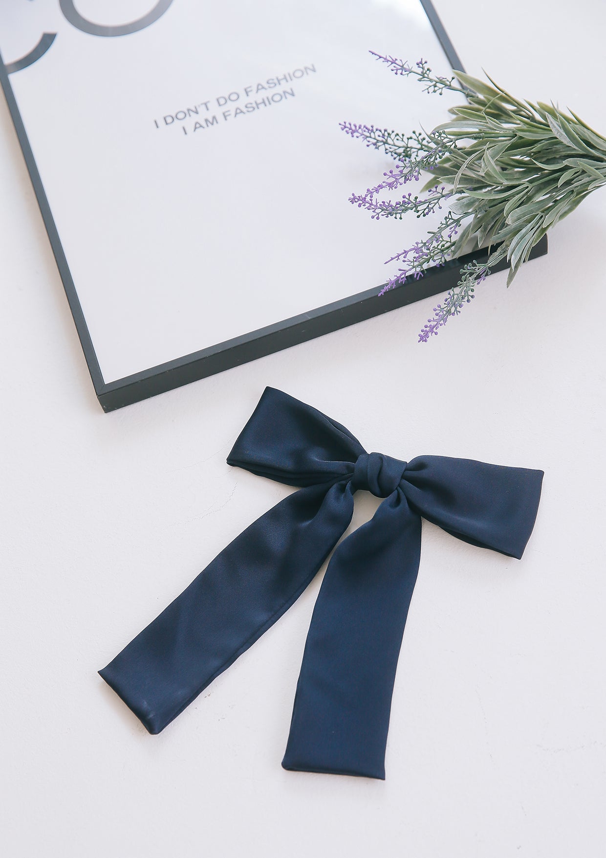 Navy satin long ribbon hairpin