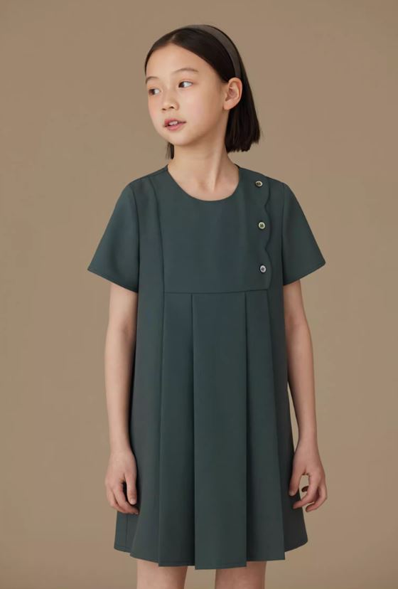 K31805 - Scalloped forest green dress