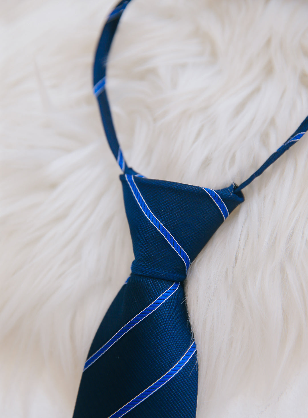 Junior regiment striped tie with adjuster (blue)