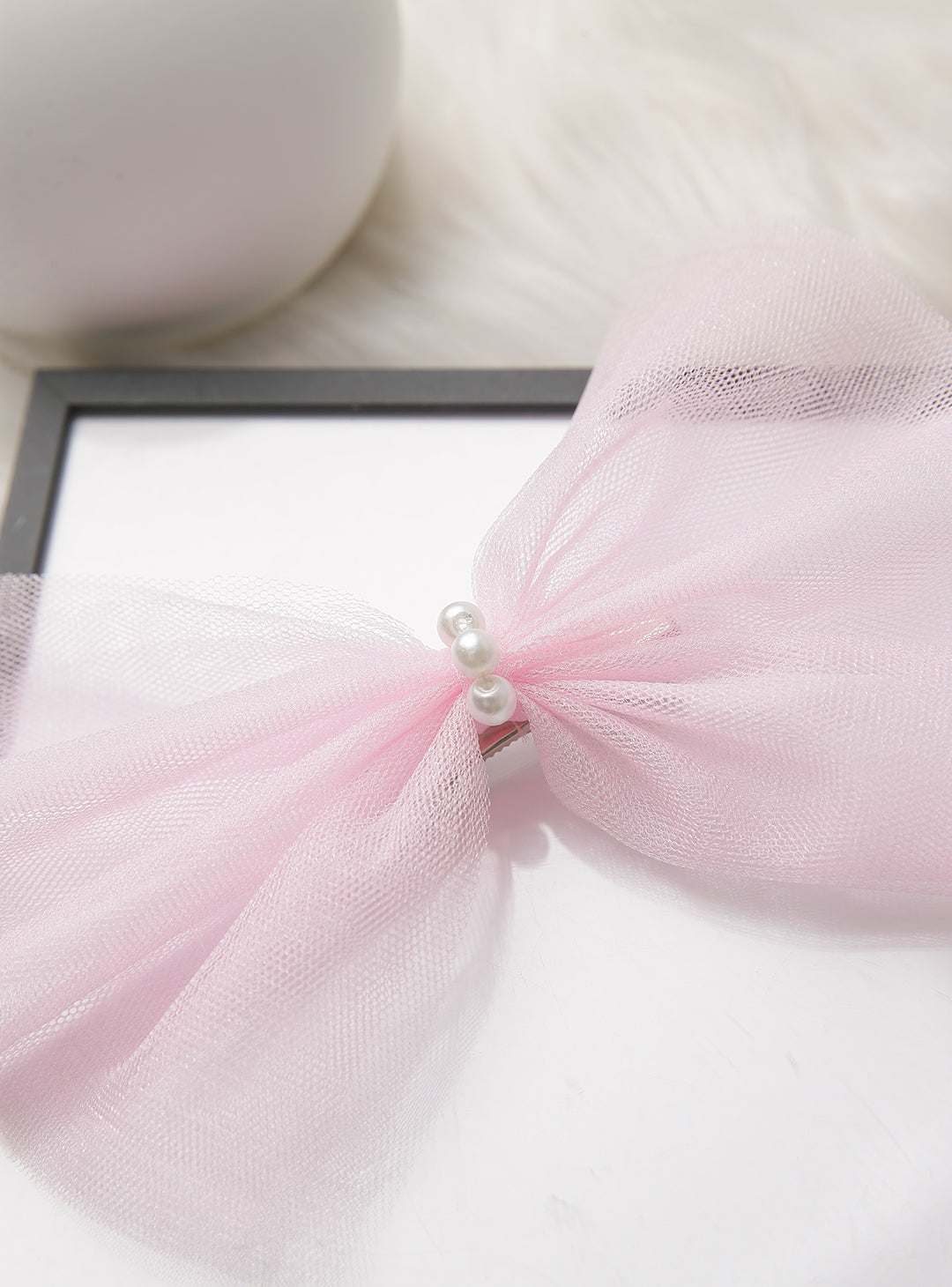 Pink tulle ribbon hairpin