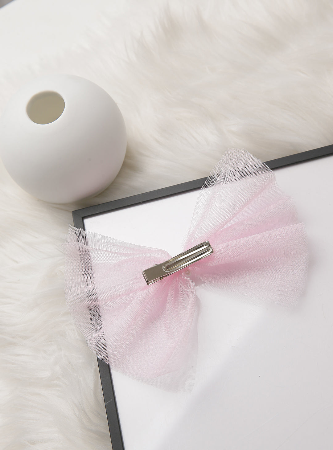 Pink tulle ribbon hairpin