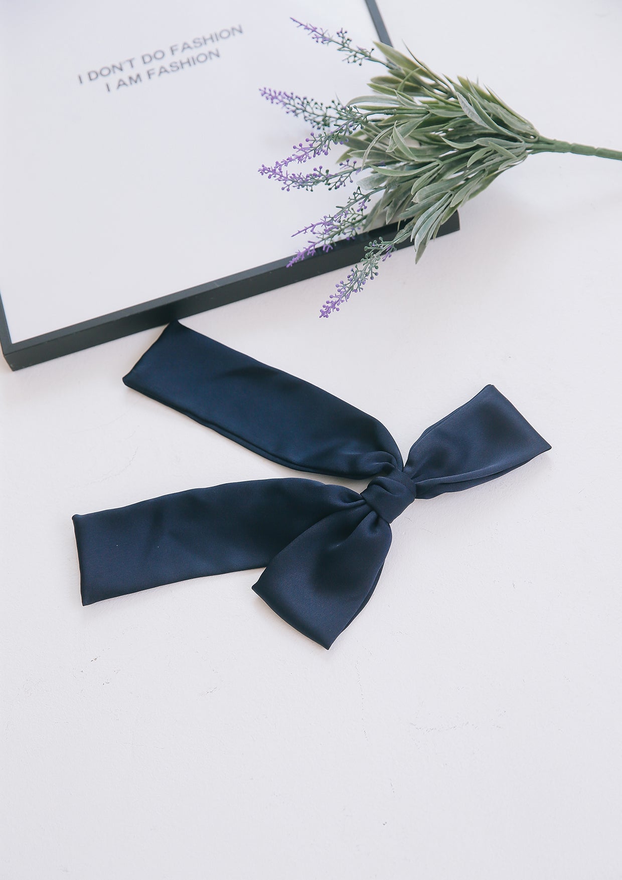 Navy satin long ribbon hairpin