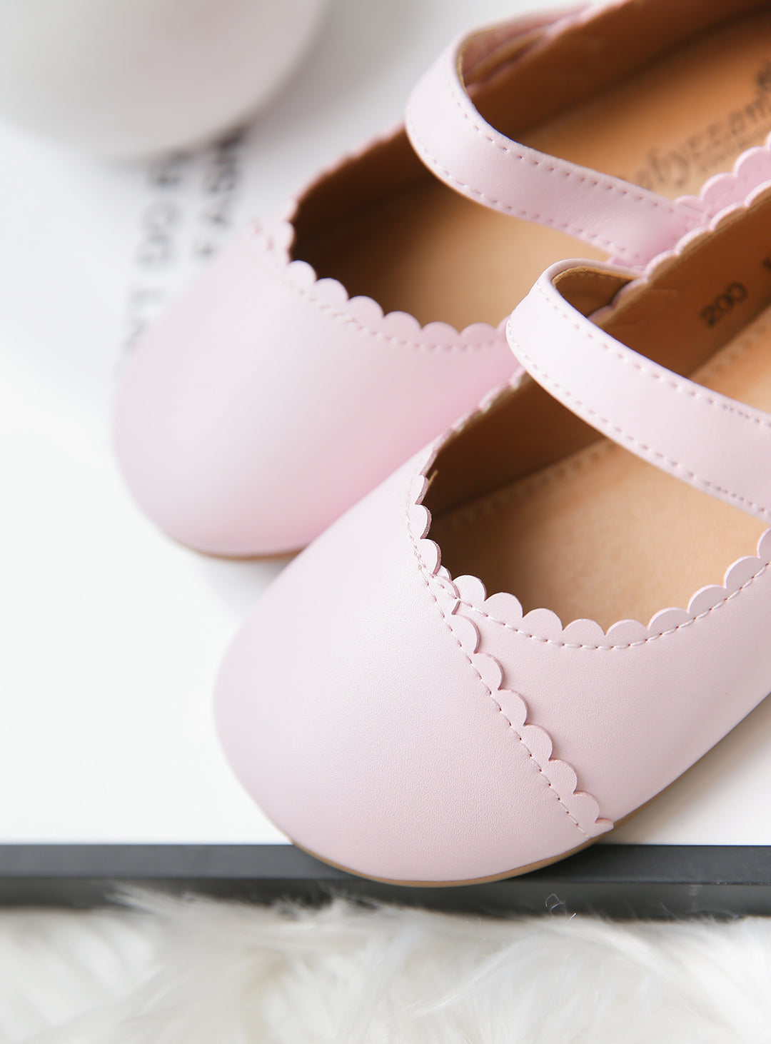 Snee Cross Round Toe Shoes (12cm-20cm)