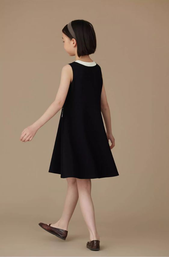 K31803 - Monochrome modern style dress