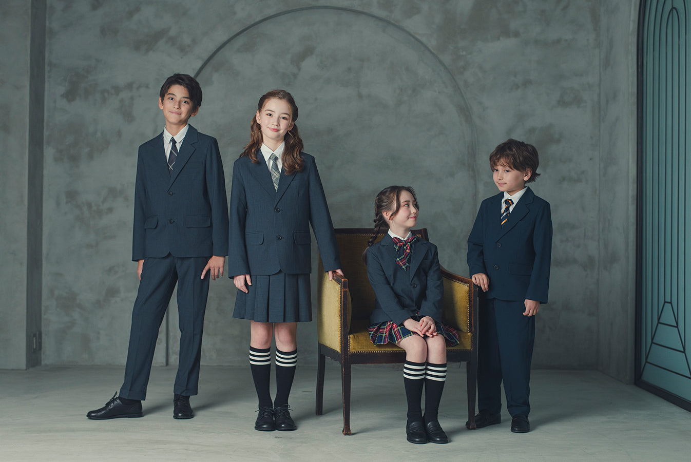 DRESCCO-デザイナーズ子供ドレス・キッズフォーマル専門店(結婚式