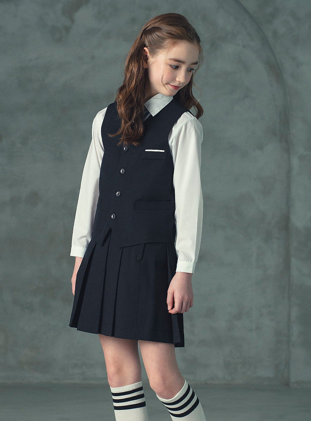 ブラックベストスカート2ピースセット(ベスト、スカート)