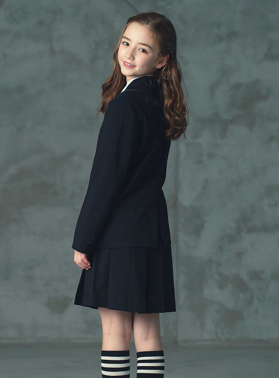 エリスブラックウール混ジャケットプリーツスカート2ピースセット(ジャケット、スカート)