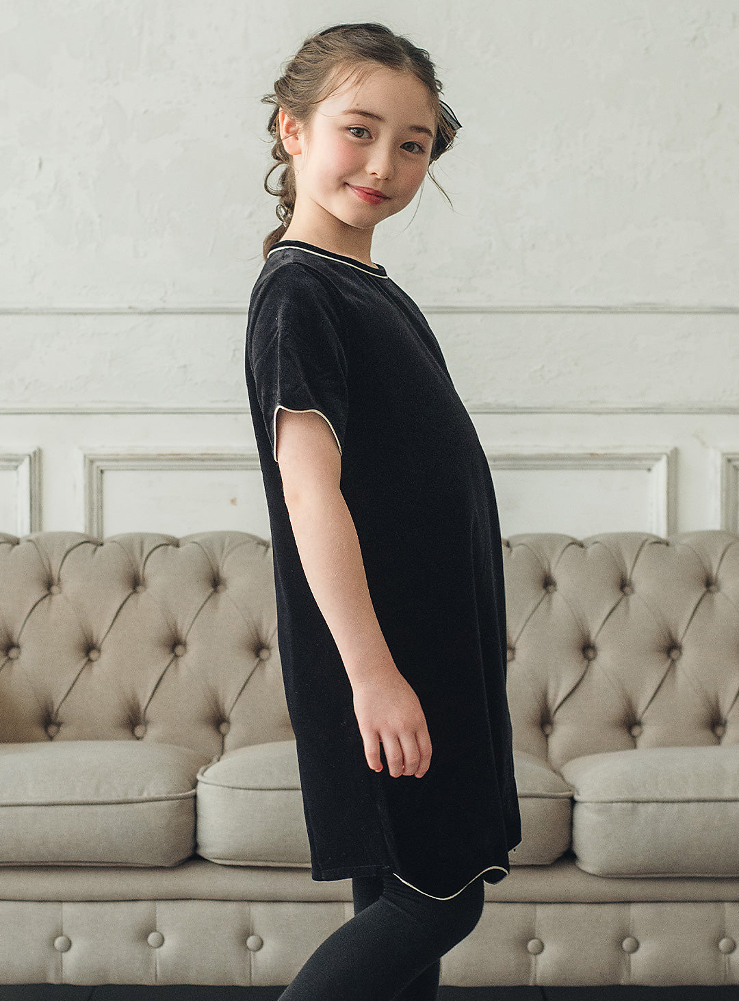 ベルベットフローラルシルエットワンピース