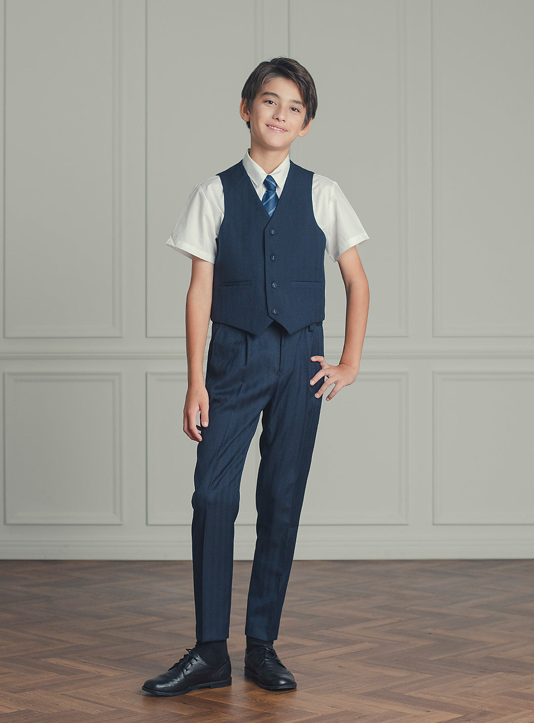 ダークネイビーダブルブレスト3ピースセット(ジャケット、ベスト、長ズボン)