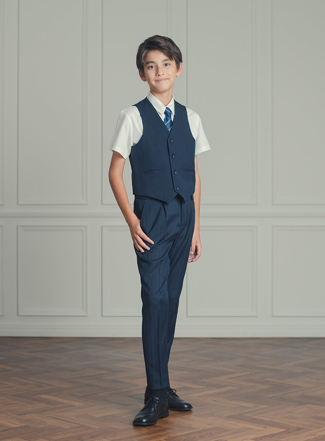 ダークネイビーダブルブレスト3ピースセット(ジャケット、ベスト、長ズボン)