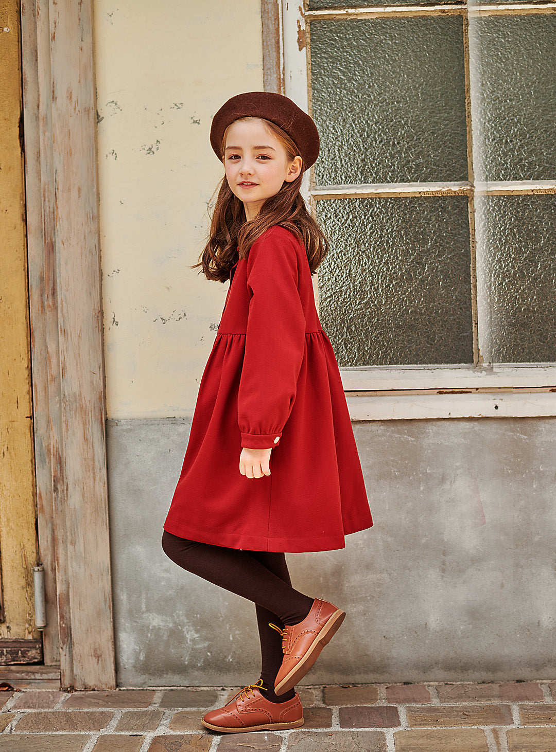 K9092 - Antique red long-sleeved dress