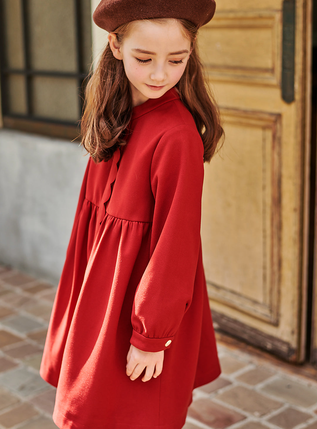 K9092 - Antique red long-sleeved dress