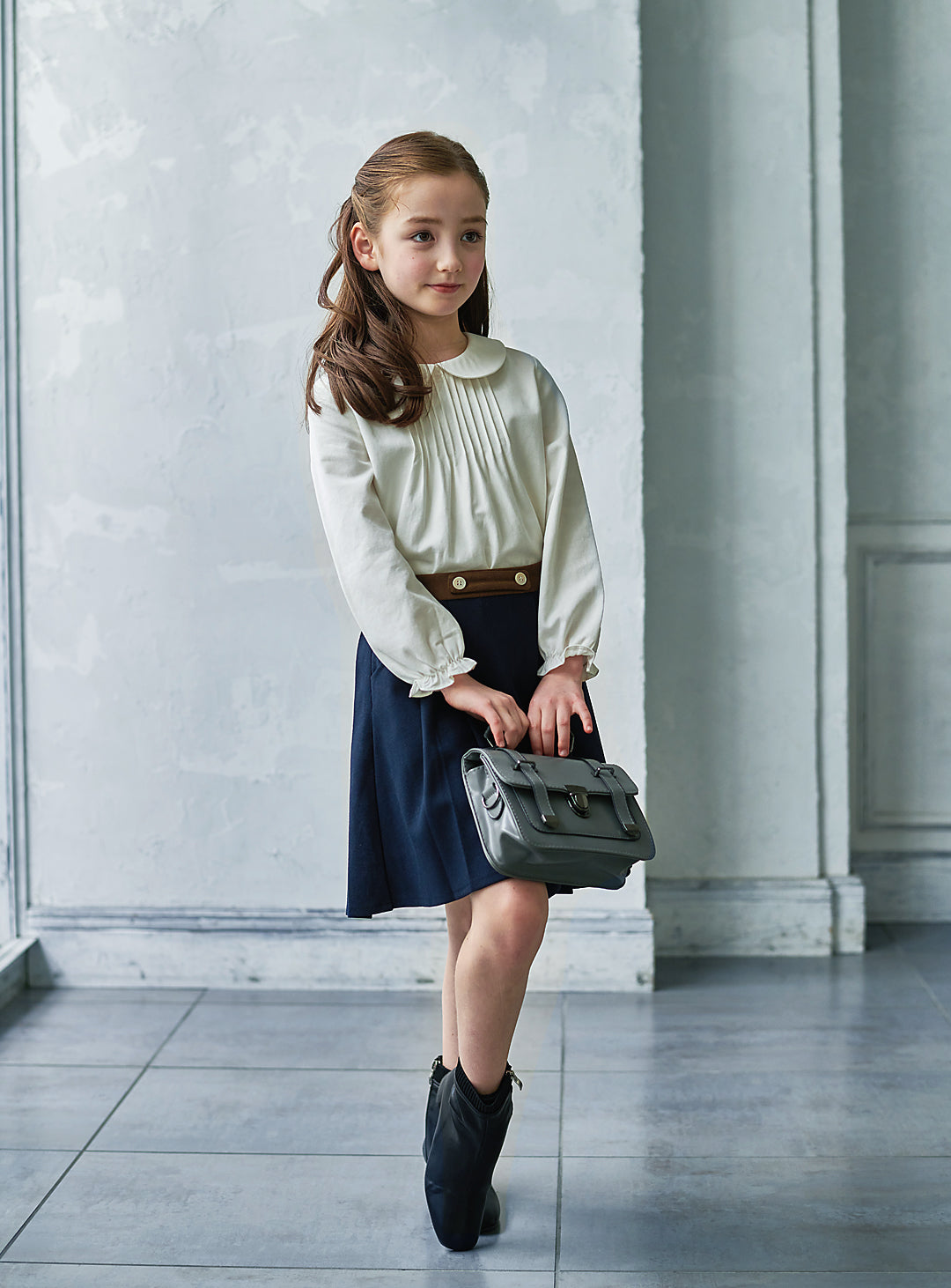 K10008 - Navy bicolor pleated skirt