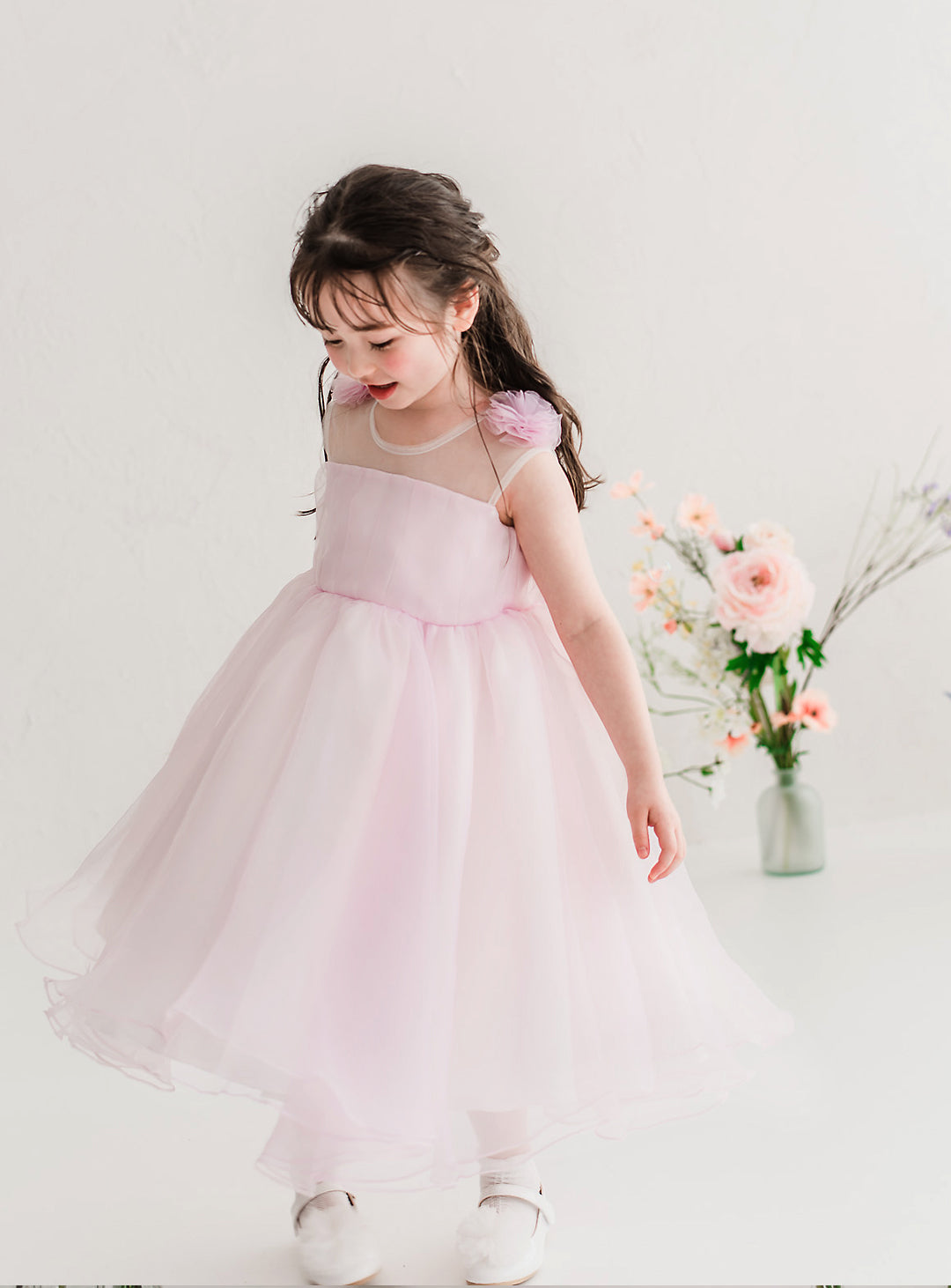 子供ドレス発表会・結婚式・おしゃれなDRESCCOのマグノリアフラワーピンクバイオレットドレスの画像1