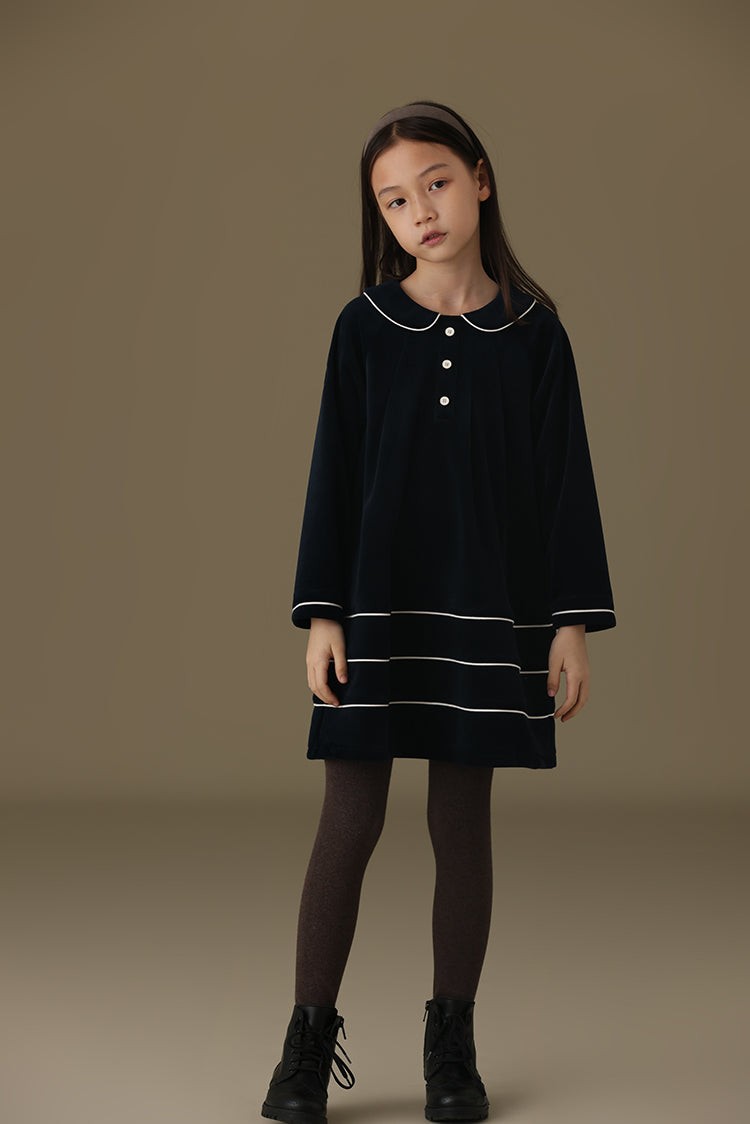子どもおしゃれ着・スマートカジュアル COCO MODERNのK379 - ダークネイビーパイピングワンピース裏起毛の画像(2)