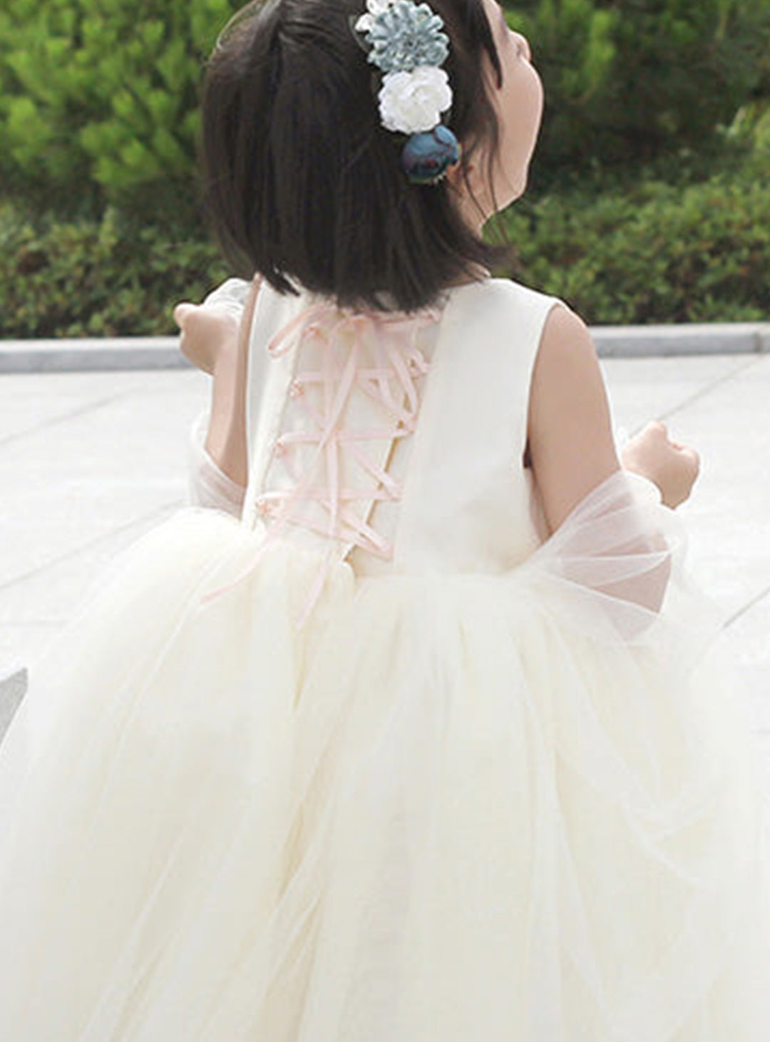 子供ドレス発表会・結婚式・おしゃれなDRESCCOのヘスティアブーケコサージュアイボリードレスの画像4
