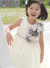 子供ドレス発表会・結婚式・おしゃれなDRESCCOのヘスティアブーケコサージュアイボリードレスの画像7