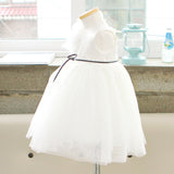 子供ドレス発表会・結婚式・おしゃれなDRESCCOのカリテスホワイトフラワーコサージュドレスの画像13